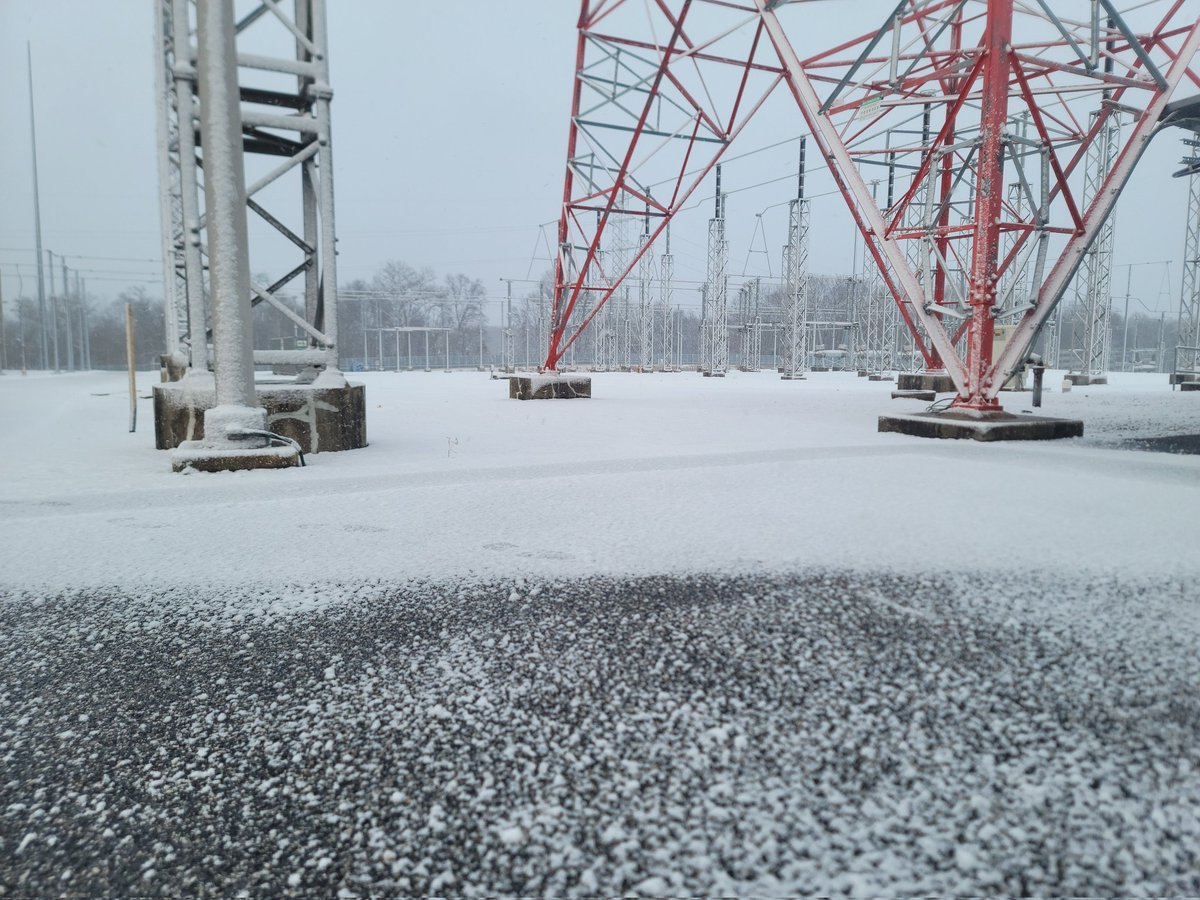 Goomba786's tweet photo. @TonyPannWBAL Working at an electrical substation in White Hall this morning. Finally able to see my footprints in the snow for once this year! https://t.co/j36T5pXf3f