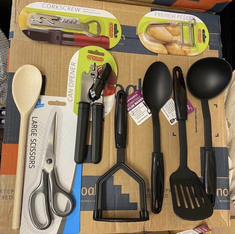 RichmondScheme's tweet photo. Itβs a day of saying thanks. @localgiving kindly offered RFS one of their #MagicLittleGrants.
We used this #funding to obtain new #StarterKits, which we source from @noahsbox.
π¦
https://t.co/7g2wJwH3sF
π§΅1/4 https://t.co/SKIxtTdYhU