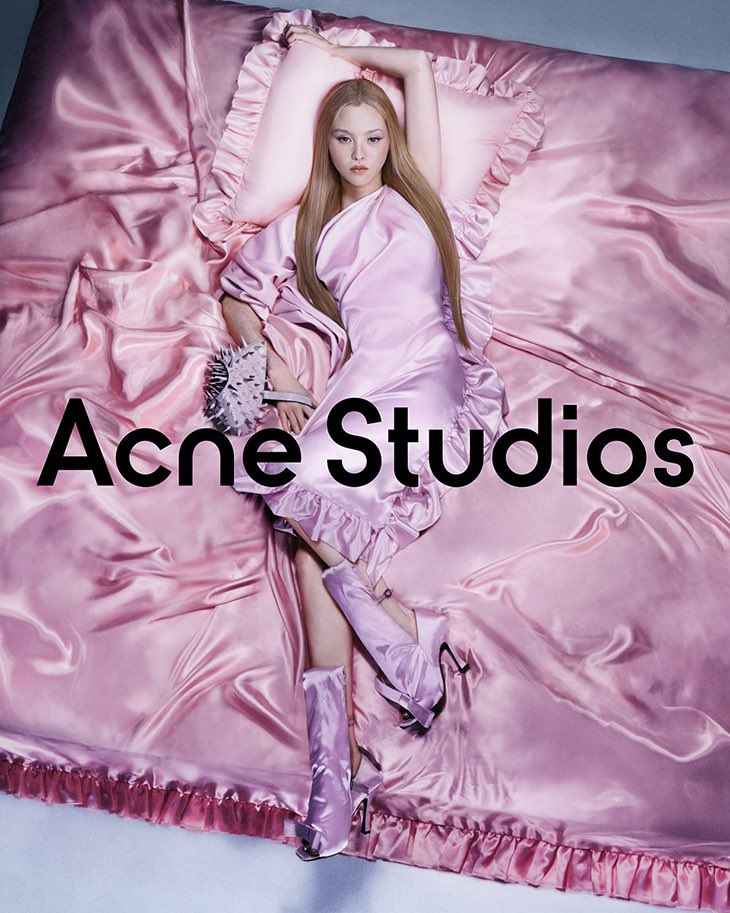 StreetFashion01's tweet photo. Devon Aoki for Acne Studios!🖤 https://t.co/z5P68Qa3bT