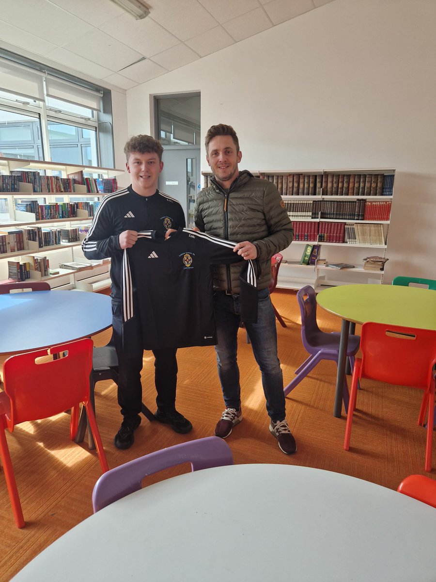WexCBS's tweet photo. A big thank you to Kevin Doyle for making the time to call in today and present our senior soccer team with tops ahead of the big one tomorrow. Kevin gave the lads some words of advice and wished them well. 

Legend 

#Bokerboys #All-Ireland-Final https://t.co/lqvKPjOZab