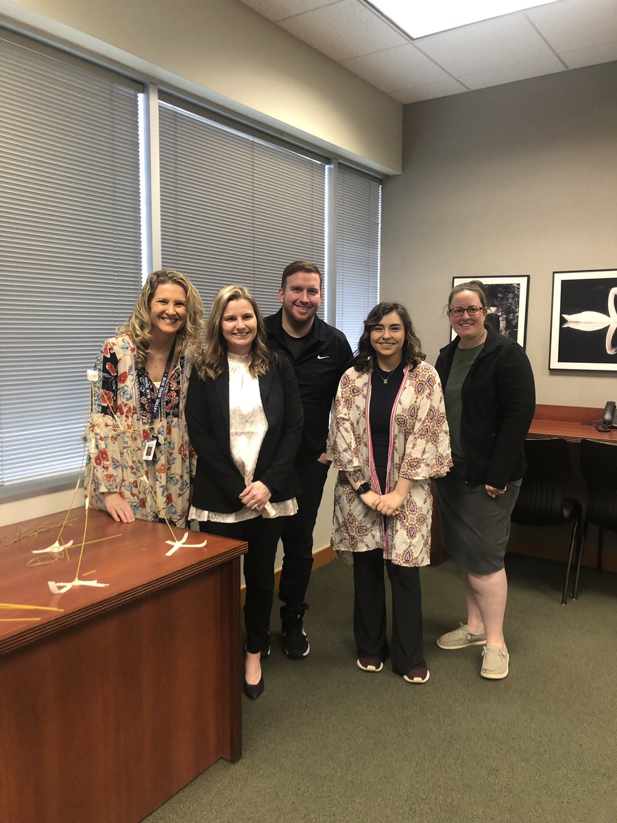 McKinleyDianne's tweet image. April Connelley had another fantastic day with administrators at @EastCentralESC!

They had some fun training-the-trainer and also thought about team building in relationship to curriculum mapping. 
#curriculumdevelopment #curriculummapping #educationalleadership #indianaschools