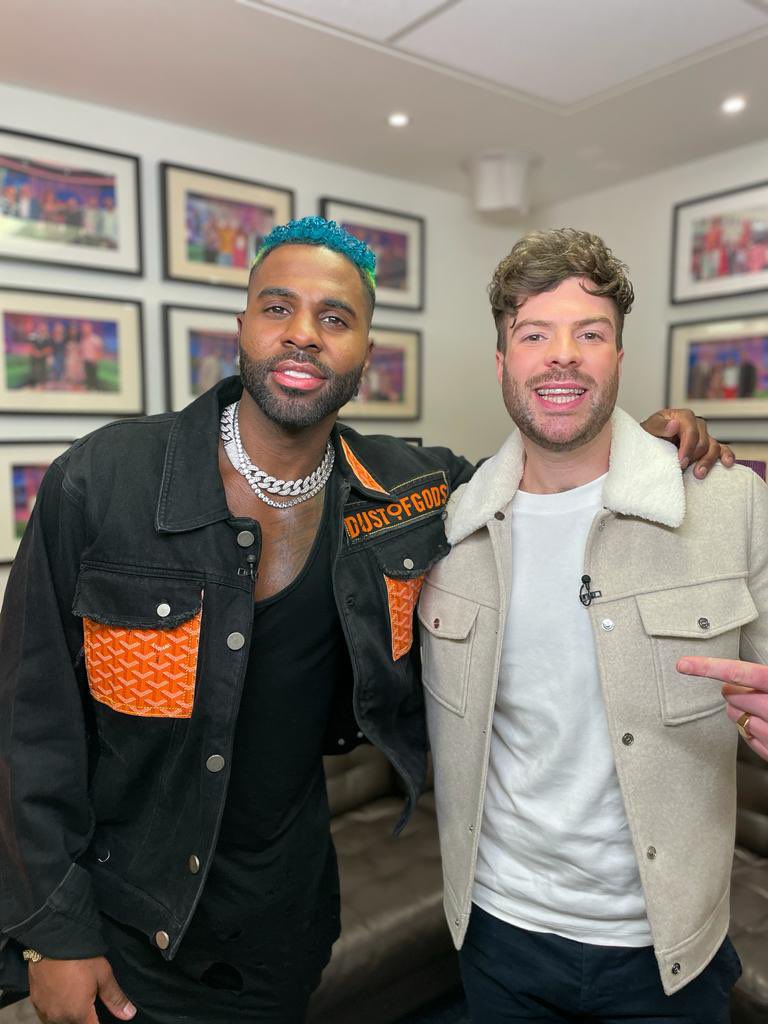 BBCTheOneShow's tweet image. ⭐️ The ICONIC @jasonderulo and @jordannorth1 are here! ⭐️

#TheOneShow #ProjectIcon @bbcthree