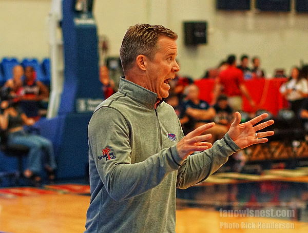 FAU_Owls_Nest's tweet photo. #FAU @CoachDustyMay says that @FAUAthletics administration HAS initiated contract extension negotiations to retain him as skipper for @FAUMBB. #GetErDun #GoOwls 🦉🏀 https://t.co/bNztVus2SV