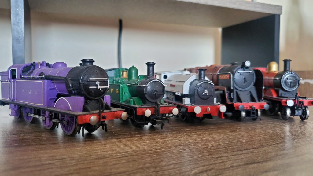 TheSludgeTender's tweet image. Here&apos;s all the engines I modeled in 2022 !!!

I&apos;m very proud of my little guys and have a lot more in the pipeline coming !! 

#SludgeCon