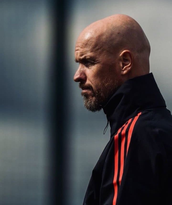 🚨Ten Hag's debut season at #mufc:

✓Already won a trophy
✓Threatening for two more
✓Won 2 MOTM's
✓Smoked 4 of the 5 big rivals
✓Handled Ronaldo, Glazers and now Greenwood lining up

He's only has a broken inherited squad. Appreciate the gaffer with a retweet 🔄 if you can.