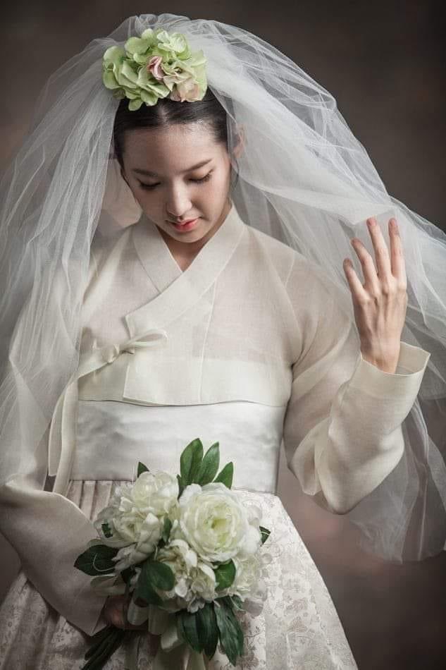 Wedding Hanbok
#KoreanBeauty FB