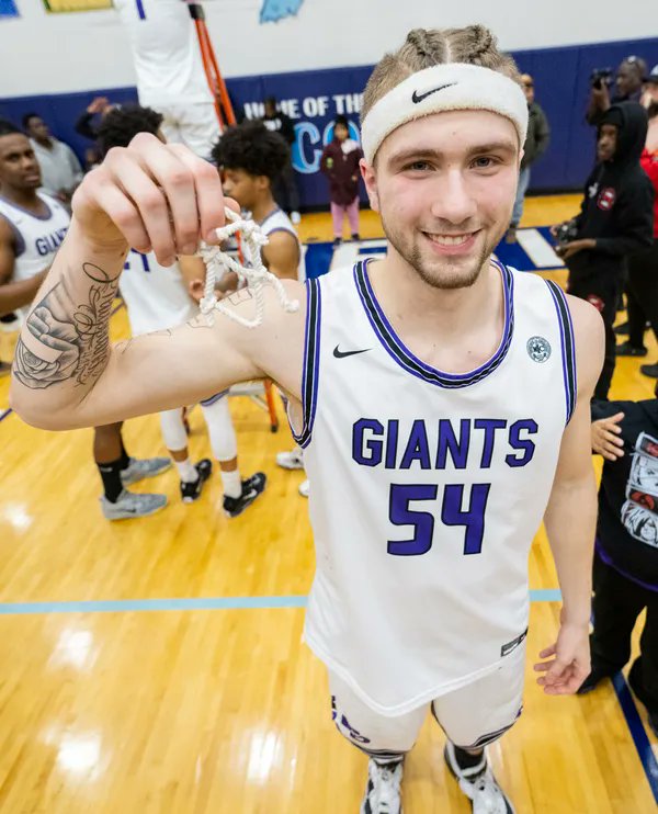 KyleNeddenriep's tweet photo. A Ben Davis sweep for Marion County awards as Zane Doughty is player of year and Don Carlisle coach of year. Full All-Marion County teams: https://t.co/Pbi5rnqVHS https://t.co/swAC75r08F