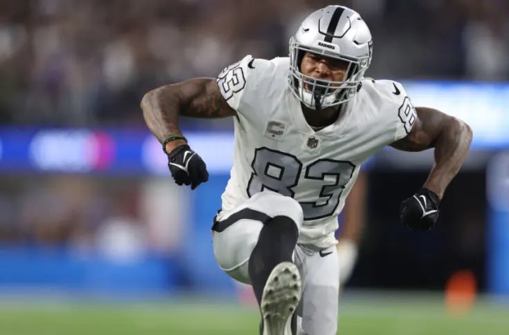 𝗧𝗥𝗔𝗗𝗘: The #Giants are trading for #Raiders star TE Darren Waller, per <a href="/TomPelissero/">Tom Pelissero</a> 

Wow!