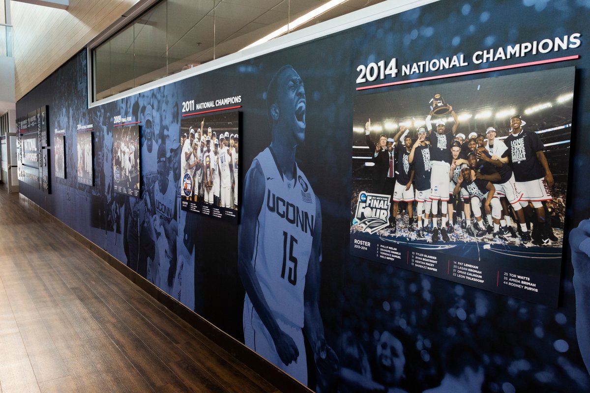 NationalSignCT's tweet image. March Madness has arrived! National Sign would like to congratulate @UConnWBB and @UConnMBB, as well as @SacredHeartWBB, on their great seasons and wish them luck in the NCAA tournament.

#MarchMadness #wehandleitall #nationalsignct