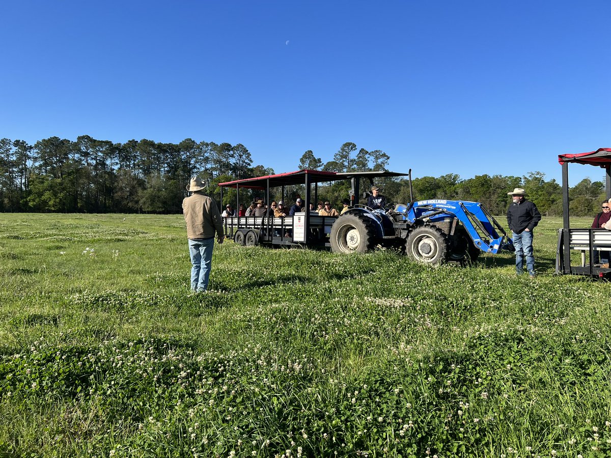 Jennifer Tucker tweet media