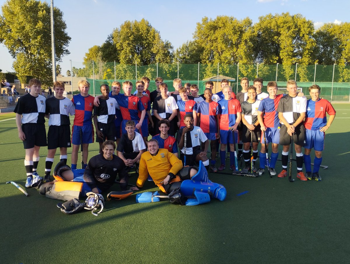 BenniesSASport's tweet photo. Some game-time for 16B and 2nd XI Hockey today @BenniesSA . Thanks to our guests for an enjoyable afternoon. An exciting season ahead, no doubt! https://t.co/TN3cI3sRsf