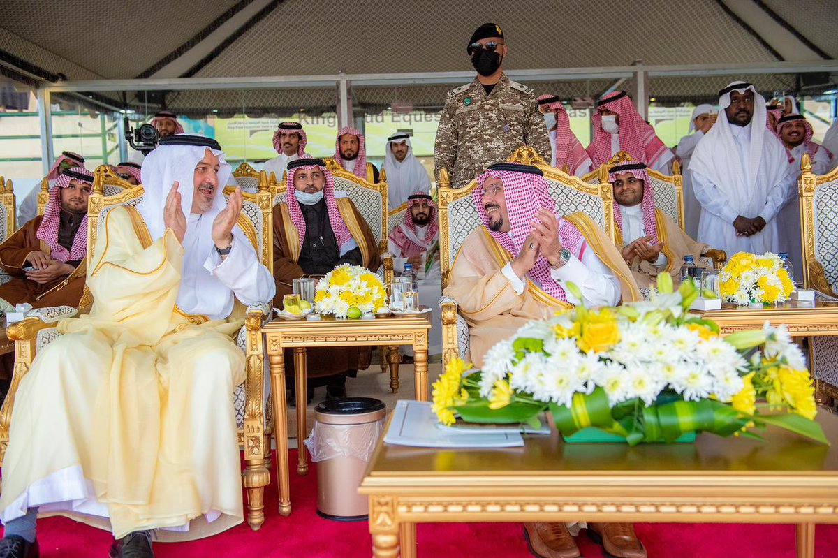 FrosiahQ's tweet photo. ،
،
دوم الـفـرحـه 🐎

#سباق_الدرعية 
#ميدان_الملك_سعود https://t.co/glJzrqH0Vh