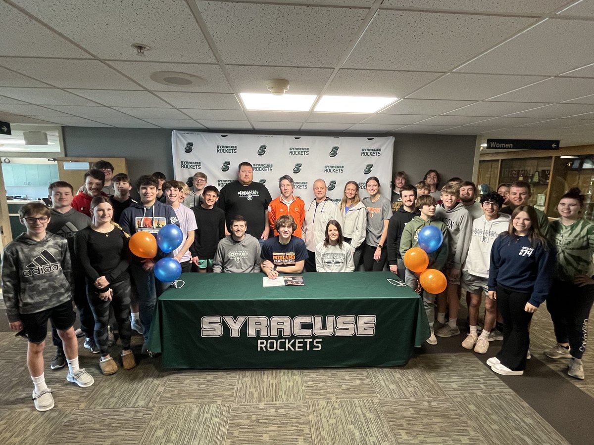 sdarockets's tweet photo. Congratulations to Jase Voorhees for signing to participate in Track & Field at Midland University! Go Big Green! https://t.co/8bD50BmD80