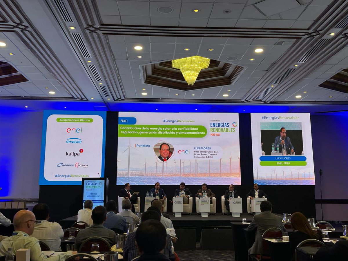 Nuestro representante <a href="/luis_flores_a/">Luis Flores Alvarado</a> en las posibilidades de la energía renovable: "Si una central solar pudiera vender energía a una empresa distribuidora, sus bajos costos podrían ser trasladados a los clientes domiciliarios. Lamentablemente, la regulación hoy no lo permite."