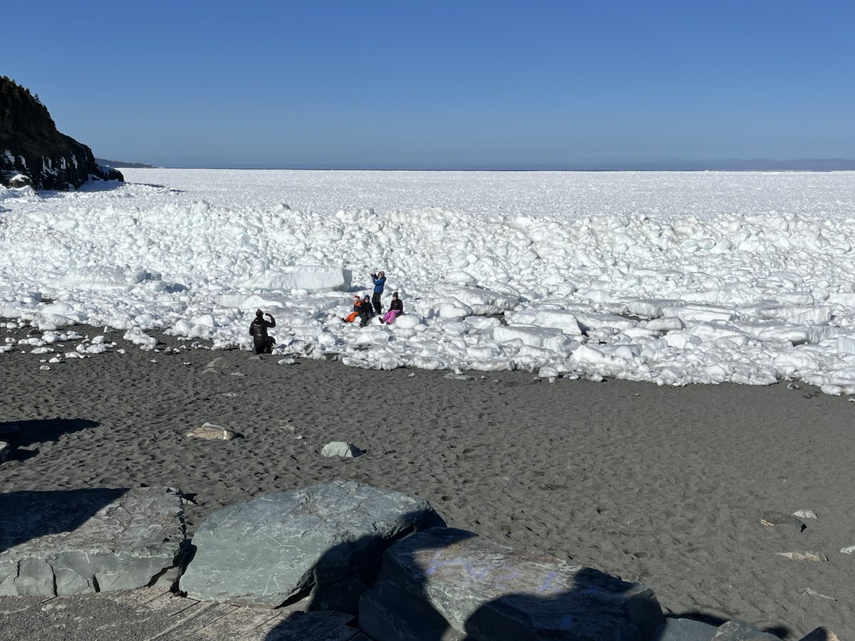 RadioGregSmith's tweet photo. Although Middle Cove Beach is closed, some folks are crossing the caution tape and walking out on the ice pans. Despite calls to not partake in this risky behaviour. @VOCMNEWS https://t.co/PJ9B4pz4Ua