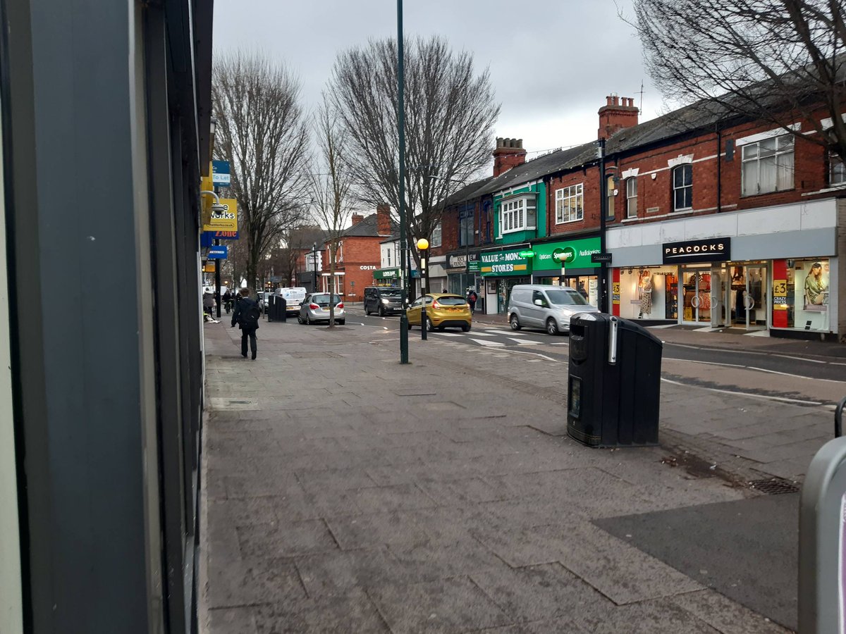 HumberbeatNEL's tweet photo. Male wanted for numerous shop thefts sighted in Cleethorpes, despite the attempts to flee &amp; then thanks to rapid response from colleagues &amp; fab teamwork, male located &amp; now in our custody #Cleethorpes  #teamwork  #onthelookput  #fabwork  #teamworkpaysoff https://t.co/G3XfszRlb2