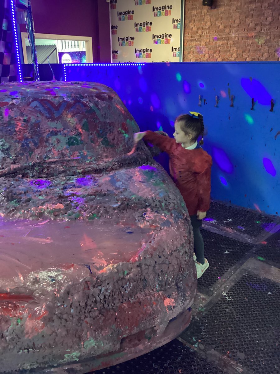 year1STP's tweet photo. We had an AMAZING day in @imaginethatliv today 1/3 #ScienceatSTP #ArtatSTP https://t.co/f0zs75fZ3R