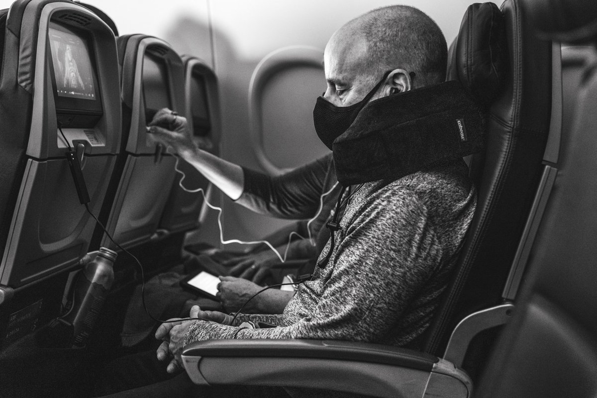 HalGregersen's tweet image. 2/4 Surprisingly, or not, framing better photographs also translates into making better photographs. Here&apos;s a moment on a recent flight where framing, without considering the subjects/people in the photograph, was the first step in the photo making process. #composeandwait