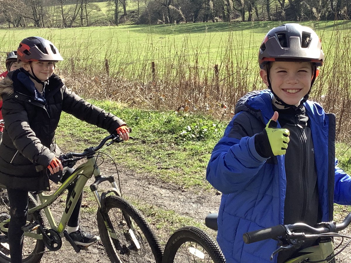 Pit stop before refreshments… <a href="/sjohnvianney/">SJV</a> <a href="/TheHolyCrossMAC/">Holy Cross Catholic MAC</a> <a href="/AltonCastle_KYT/">AltonCastle_KYT</a>