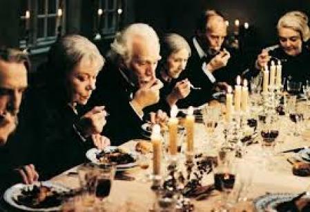 todopoderosos's tweet photo. Gente sencilla comiendo en el festin de Babette. #TPComida https://t.co/wfozu7qlmU