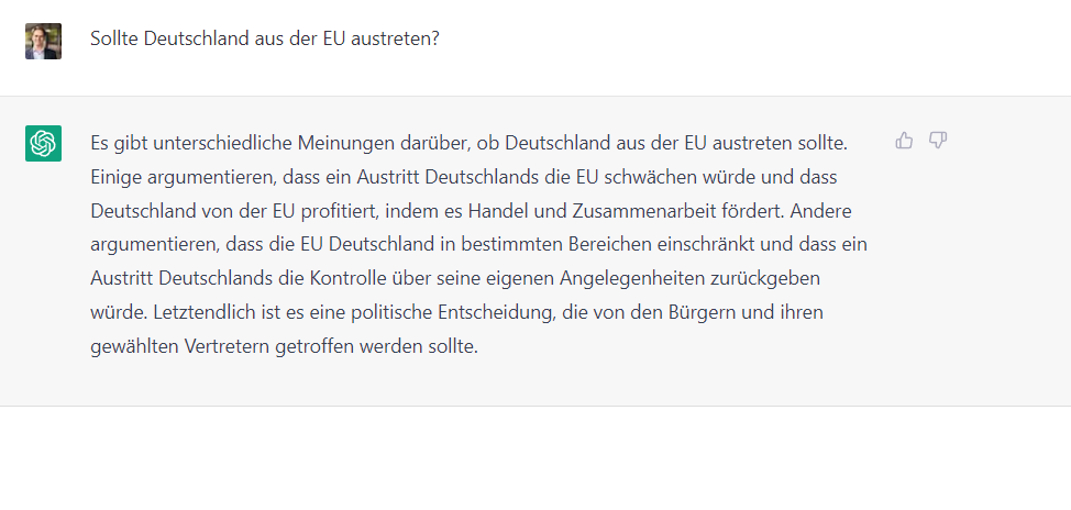Herr_Nuxoll's tweet photo. Hier GPT3.5 vs. 4.0. Prompt: Sollte Deutschland aus der EU austreten? #chatGPT #lernenmitKI #Doppelstunde https://t.co/ZyRGQsUqXl