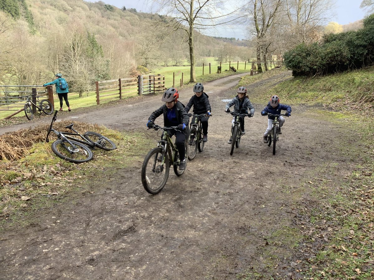 Start of the hill challenge… <a href="/sjohnvianney/">SJV</a> <a href="/TheHolyCrossMAC/">Holy Cross Catholic MAC</a> <a href="/AltonCastle_KYT/">AltonCastle_KYT</a>
