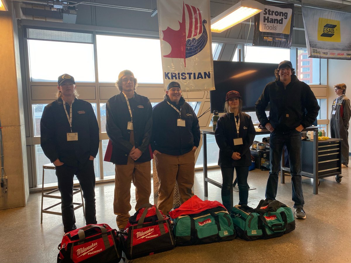 HSSCarstairs's tweet photo. https://t.co/8eSv4a2XqA 

#HSSKodiaks #SkillsAlberta #Welding https://t.co/HPcgZE2QFA