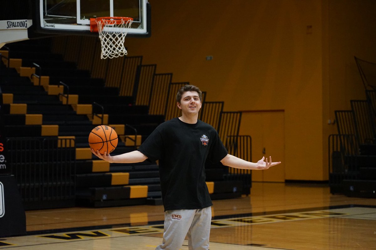 UMD Men's Basketball tweet media