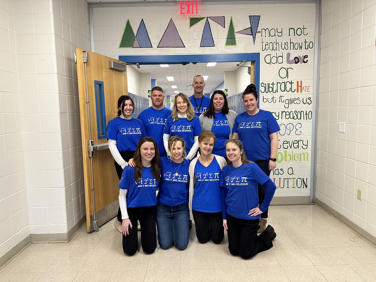 mssafermhs's tweet photo. Happy Pi Day!! #medfieldmath #medfieldps @MedfieldHS @FlannyMath @jmudiamonddukes @aLuczakTeaches https://t.co/xA0ZE88SlJ