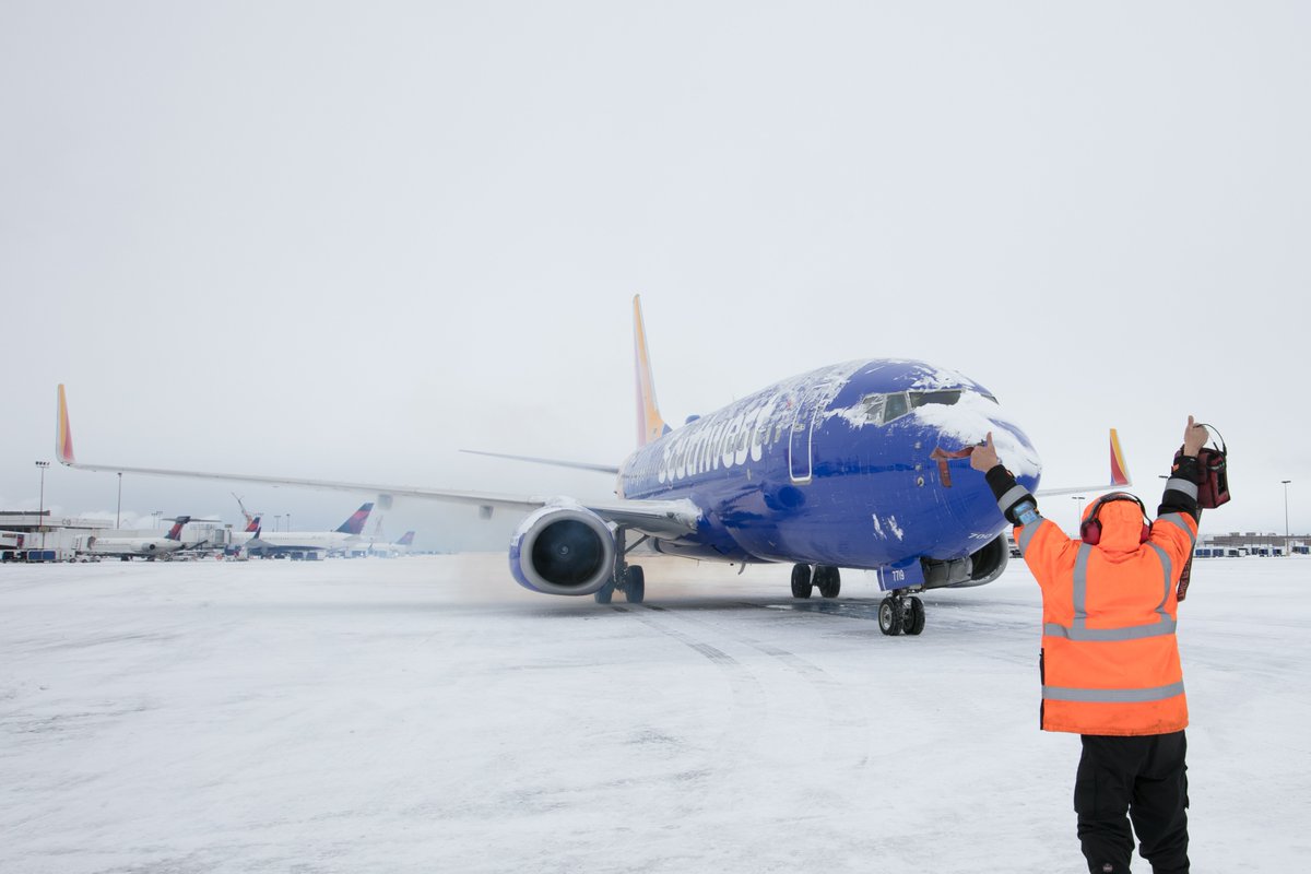 5 Actions <a href="/SouthwestAir/">Southwest Airlines</a> Is Taking to Improve Winter Operations: aviationpros.com/53028432 #airlines #groundhandling #deicing #aircraft #staffing