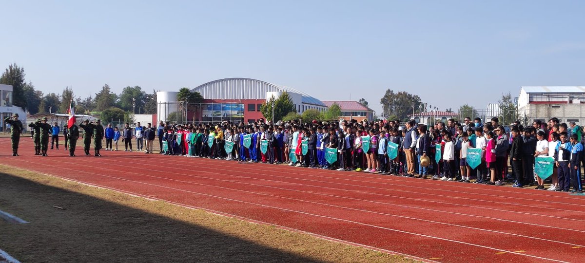 Inauguran los Juegos Deportivos Escolares de la Educación Básica, etapa estatal, organizados por la #SEPH, a través de la #SubsecretaríadeEducaciónBásica con la #DGEB y la Subdirección de Educación Física.

<a href="/natycastrejonv/">Naty Castrejón</a> 
#PrimeroLaEducación
#CONDEBA