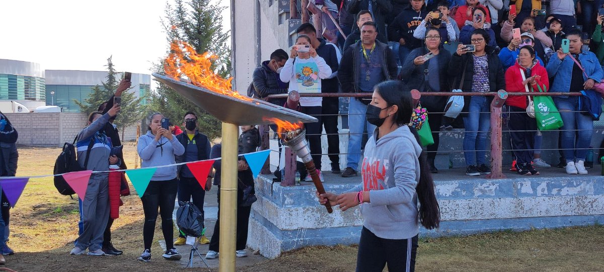 BasicaSEPH's tweet photo. Inauguran los Juegos Deportivos Escolares de la Educación Básica, etapa estatal, organizados por la #SEPH, a través de la #SubsecretaríadeEducaciónBásica con la #DGEB y la Subdirección de Educación Física.
@natycastrejonv
#PrimeroLaEducación
#CONDEBA https://t.co/U9AdzxdzB2