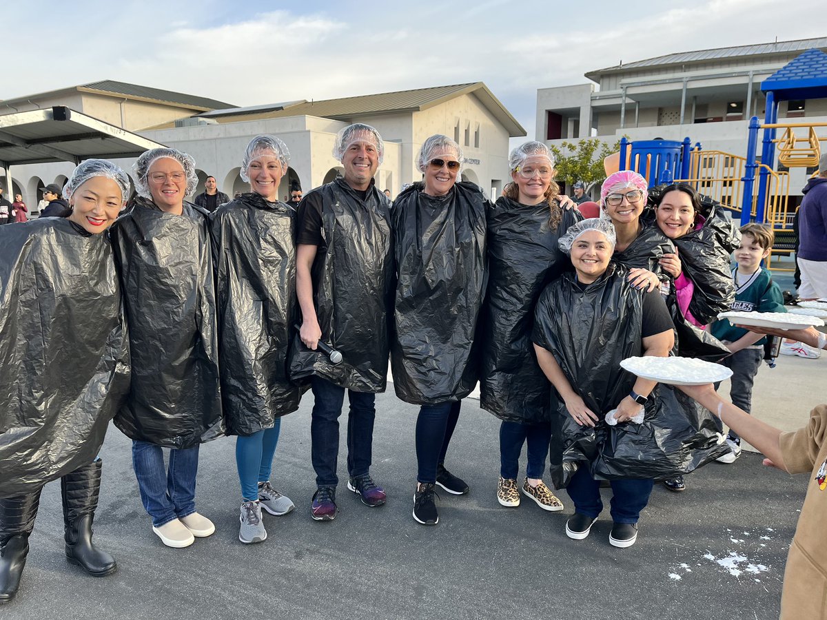 Camarena Elementary tweet media