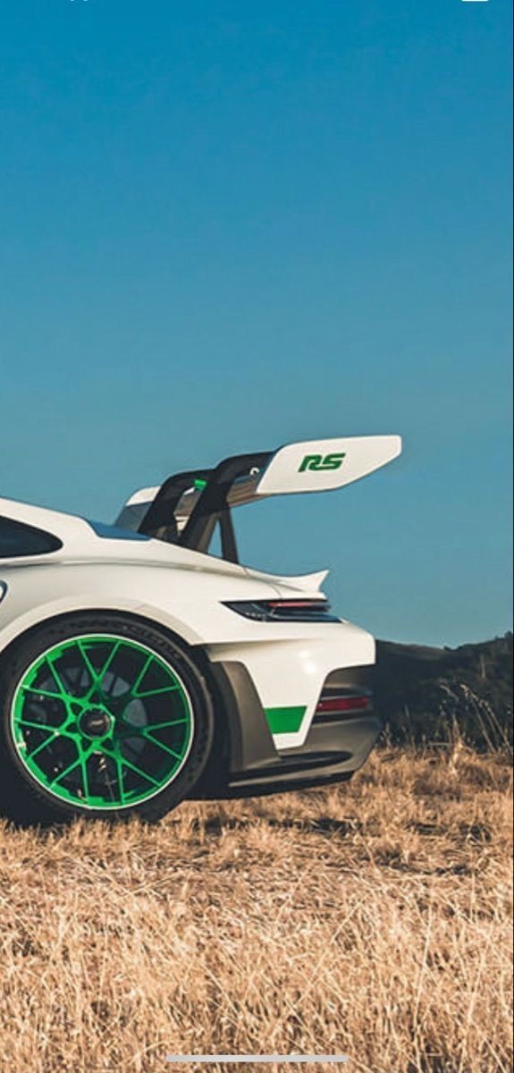 oliveri_pablo1's tweet photo. #Porsche 🍀🥂 https://t.co/PrkRKwbAM7