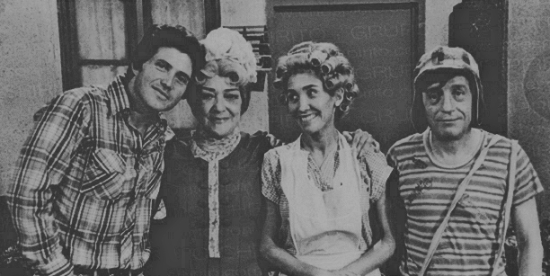 ChavesEChapolin's tweet photo. Hoje nosso eterno Héctor Bonilla estaria completando 84 anos!
Ele infelizmente nos deixou em 25 de novembro de 2022. Saudades Héctor! 😥💔 #hectorbonilla #teperdoo #chaves #saudades #eterno #astrocainavila #donaflorinda #donaclotilde #humor #comedia #fotorara #bastidores #Tbt https://t.co/fZN0JaIqcv