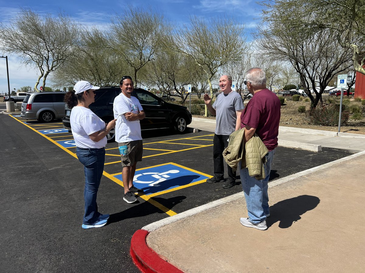 Back in south Phoenix where <a href="/carlosforphx/">Carlos Garcia</a> is greeting voters with <a href="/BettyforPhoenix/">Betty S Guardado</a> (D5 councilwoman).