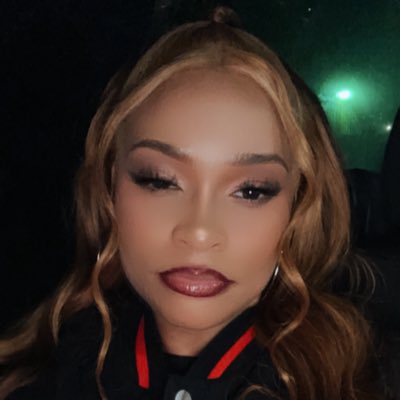 4EverCMarie's tweet photo. #NewProfilePic https://t.co/ZXPvcxfJSf