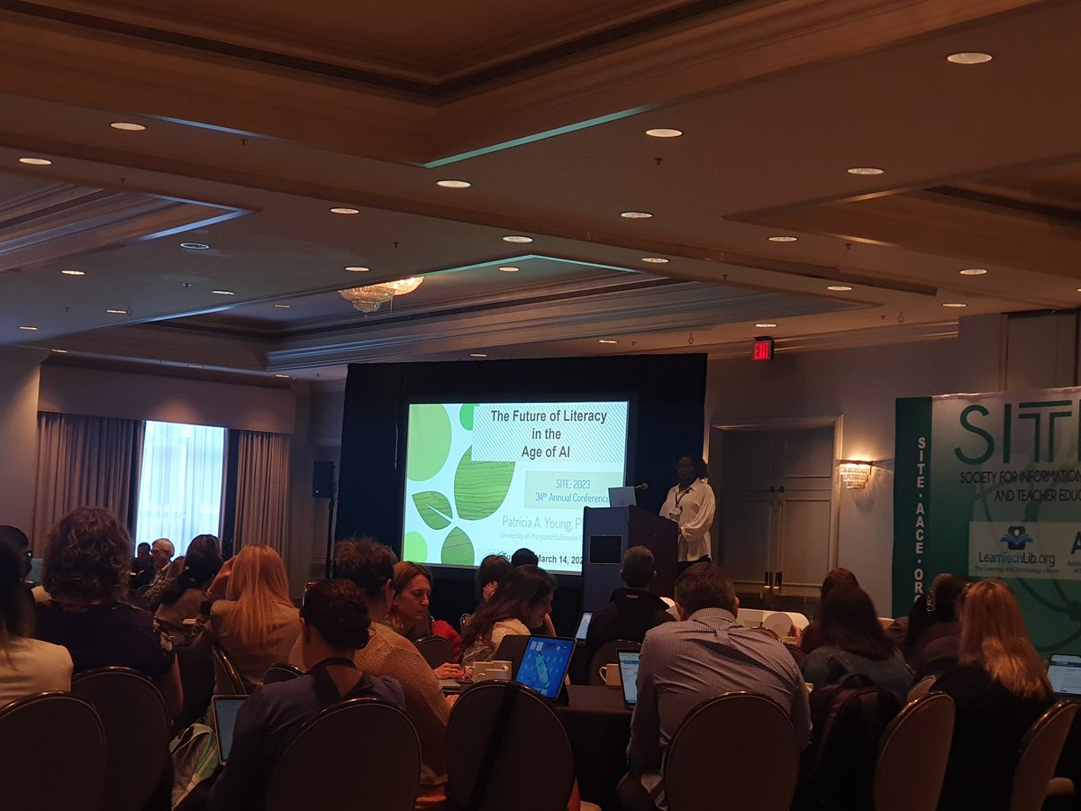 l_casal's tweet image. The future of literacy in AI age 
#site23 @SITEconf