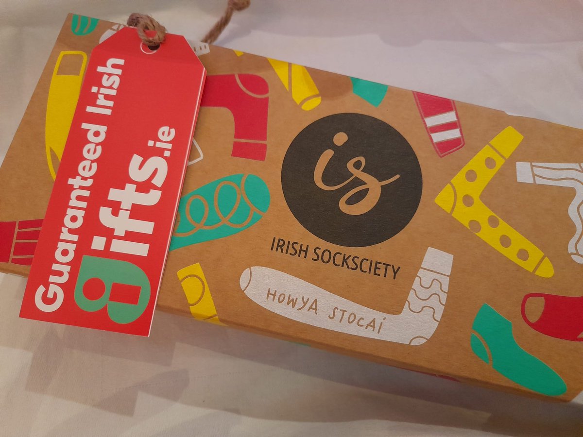 JulieLNicholson's tweet photo. More fabulous gifts at our table and HUGE congratulations to @IrishSocksciety on their WIN 🏆 at the @guaranteed_irl Business Awards #GIBA23 💚🇮🇪 PS: #worlddownsyndromeday is coming... you'll need new socks for #Instagram go to https://t.co/WNfaIVA4AE https://t.co/HCkhBYkIGv