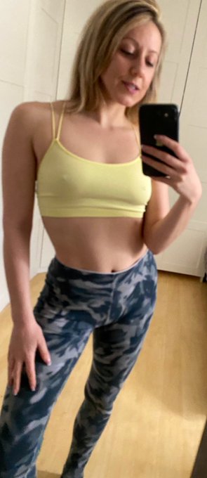 🌼☀️💫💛 https://t.co/Eklb65XbtA<a href="/tag/sundaymorning"class="tags"><span>#sundaymorning</span></a>