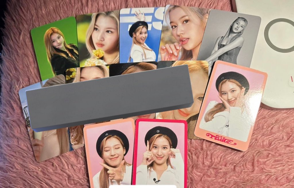 myoimallows's tweet photo. wts lfb twice sana dicon 

 200 set 
stbo but secured
3 days dop
can look for kahati 
unmarked avail! https://t.co/Wkl5pSvAZw