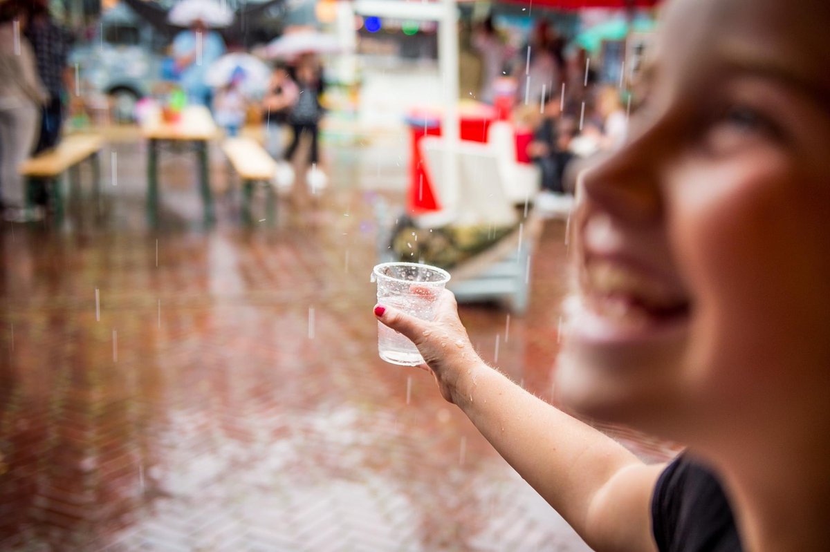 Weer of geen weer...
Wij zijn er weer
26/27/28/29 mei aanstaande!

𝐁𝐀𝐑𝐑𝐄𝐋 𝐅𝐨𝐨𝐝 𝐓𝐫𝐮𝐜𝐤 𝐅𝐞𝐬𝐭 | 𝐄𝐌𝐌𝐄𝐍

 #foodies #barrelfoodtruckfest #zomer #emmen #events #foodtrucks #foodfestival #barrel #BBQ #pinksteren