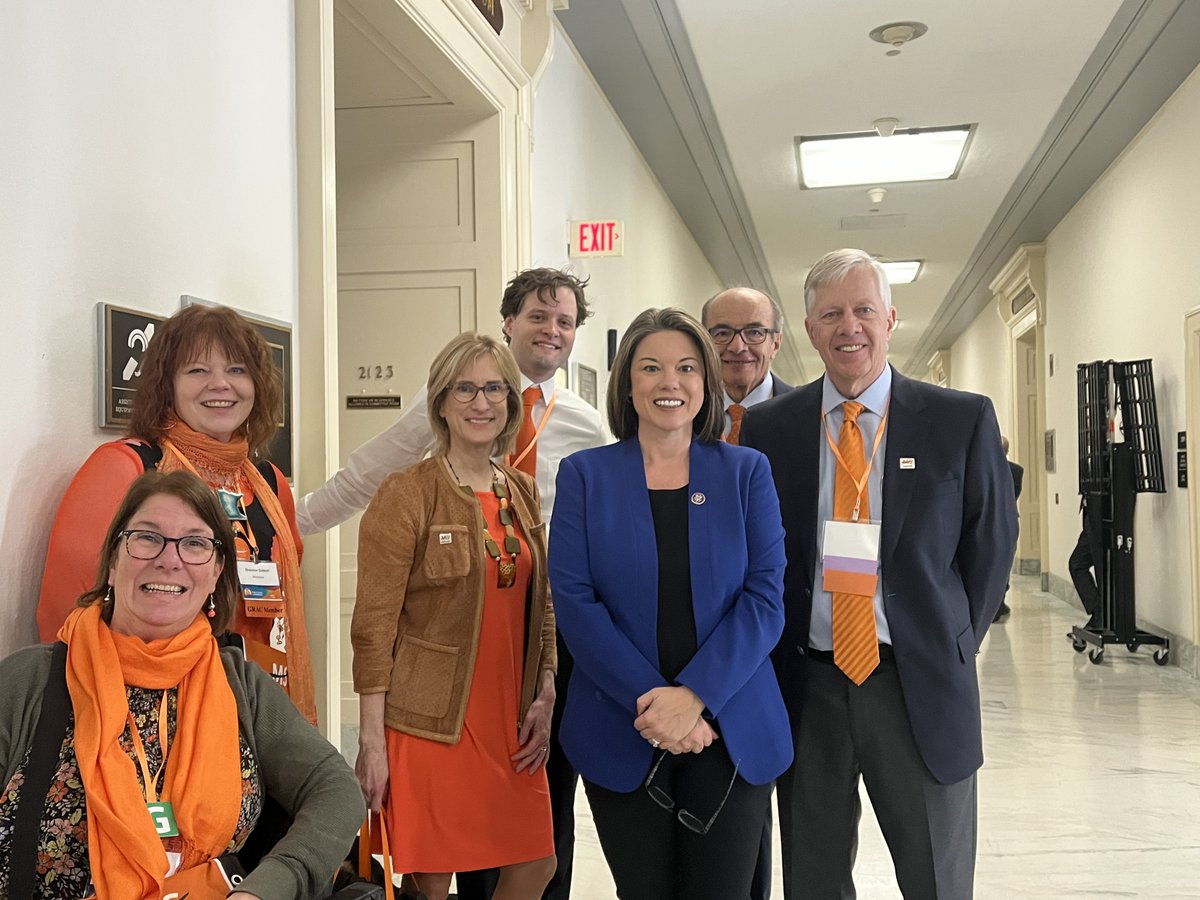WorkingtoEndMS's tweet photo. Celebrating #MS outreach on Capitol Hill during #MSAwareness Week. Thank you @RepAngieCraig, for meeting with our #MNCD2 #MSActivists! We need airplanes with better accessibility for people with disabilities & funding for the VA MS Centers of Excellence & MS Research to #EndMS https://t.co/aQxBZ0Roge