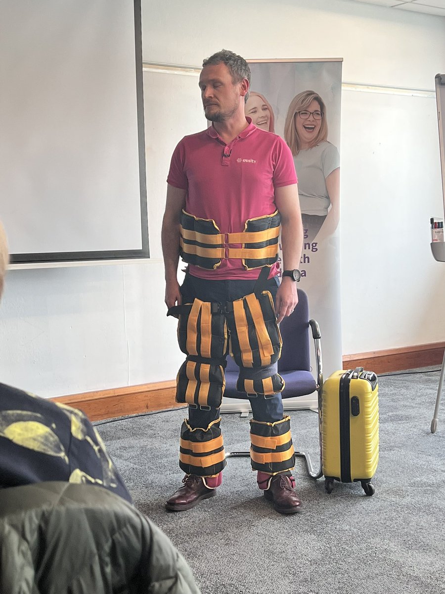 talklipoedema's tweet photo. Lorna Taggart gave us a very moving talk about her own perspectives of living with lipoedema. Stewart of @essity was a great assistant in demonstrating the extra weight that a person with lipoedema manages every day. ❤️

#lipoedema #lipoedemaawareness #lipedema #heavylegs https://t.co/JZGBNkgYbK