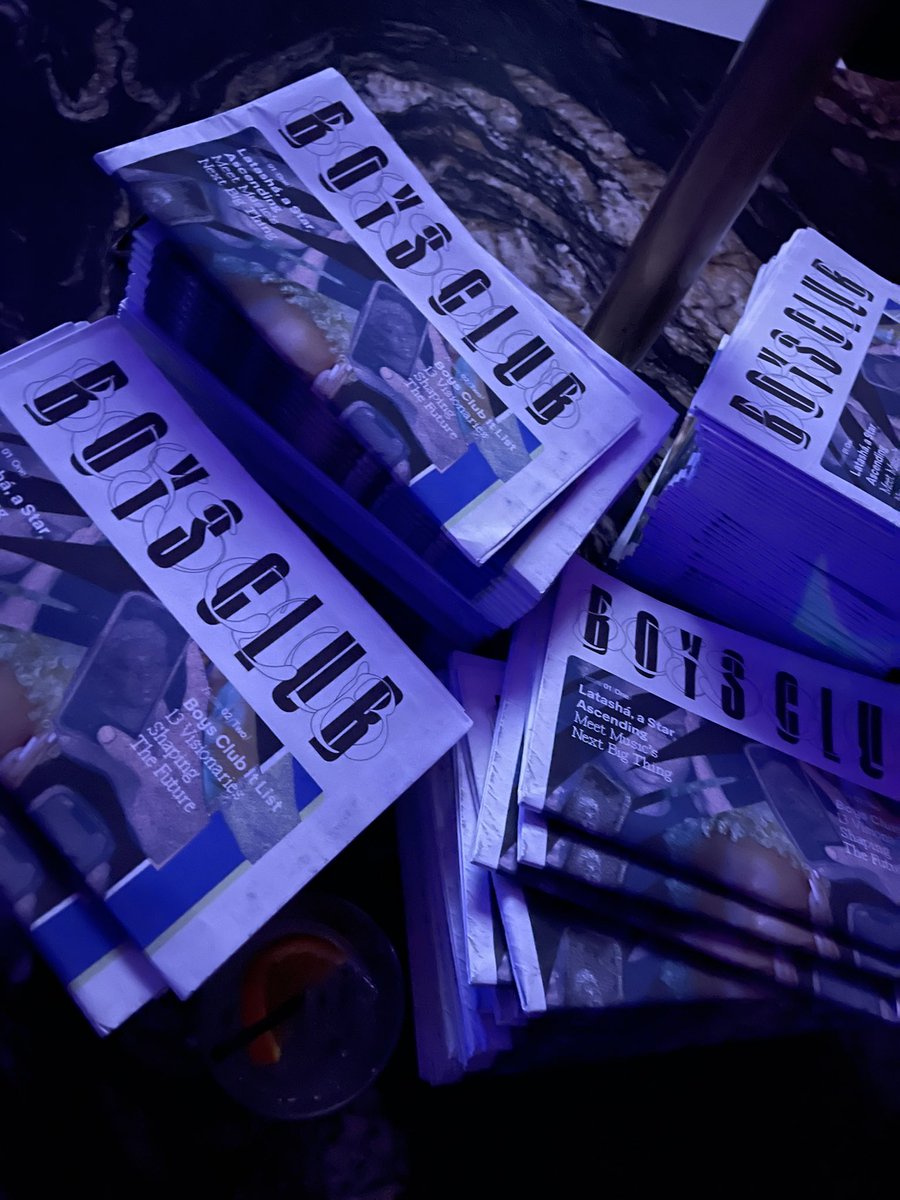 the greatest cherry on top to wrap up our <a href="/sxsw/">SXSW</a> journey was getting to hear from <a href="/MyBFF/">BFF 🌈</a>’s <a href="/jaimeschmidt/">Jaime Schmidt</a>, <a href="/Vayner3/">Vayner3</a>’s <a href="/avery_akkineni/">Avery</a> &amp; @sciencemagicxyz’s <a href="/anastasiaatzmon/">Anastasia</a> on panel moderated by <a href="/moonpay/">MoonPay 🟣</a>’s <a href="/kaysant33/">KAYLA</a> 🧠🔥 TYSM!!

+ ended the night @BoysClubCrypto w/ our zines ofc!