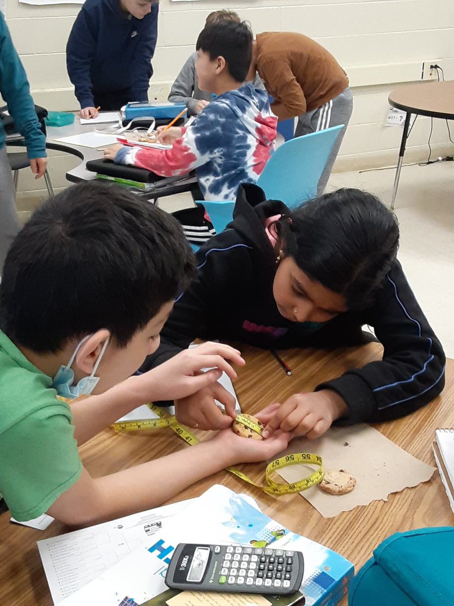 schaibs3's tweet photo. 6 navy exploring if cookies can give you pi. #PiDay @PPMS_SDE @ElmbrookSchools https://t.co/JjkJWAzA3Q