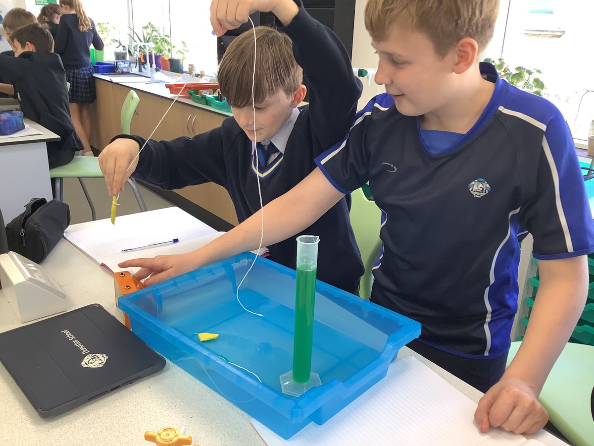 Dunottar Science tweet media