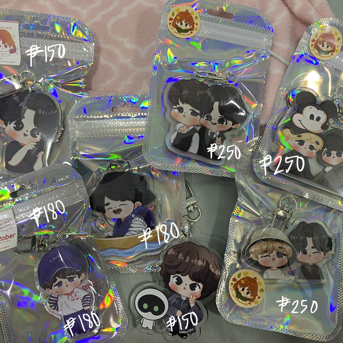 koomicute's tweet photo. *ੈ✩‧₊˚ wts lfb ph ⋆·˚ ༘ *

jimin jungkook jin jikook keyrings

✧ prices are in the photo
✧ most are unopened and are unused 
✧ mop: gcash
✧ payo only (need funds for my dog’s medication)
✧ loc: metro manila
✧ mod: ggx, j&amp;t, flash, sco

# bts keyring pc rpc https://t.co/Ksu5W5O3Re