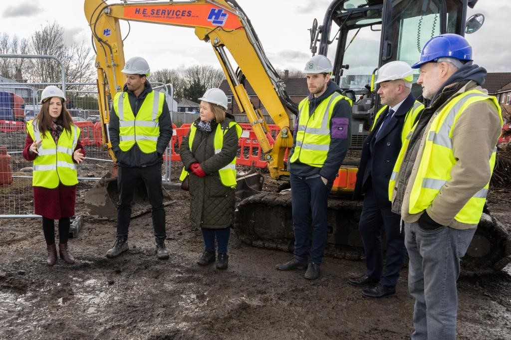 CaseyCompanies's tweet photo. On Friday we welcomed Cllr Tracy Kelly, Deputy City Mayor at @SalfordCouncil Highfield Rd for @MyGreatPlace. The scheme will provide supported housing for adults with learning disabilities &amp; 2 and 3 bed houses for affordable rent. https://t.co/kgbItuFEcb
#improvinglives #housing https://t.co/cCCXoc0jEO