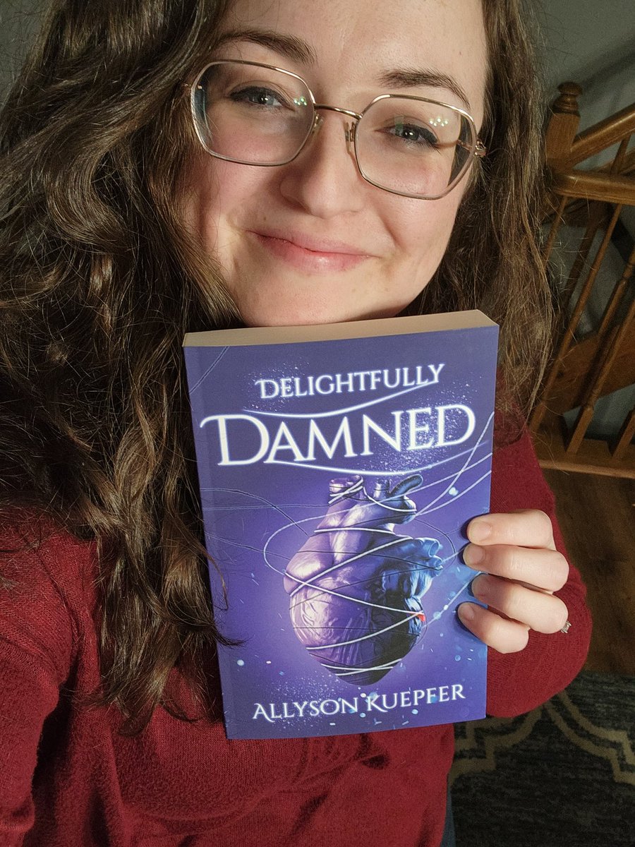 allysonkuepfer's tweet photo. @LisaThomasBooks #DelightfullyDamned is a modern fantasy focusing on #Gods, fate, #magic, and grief. The release date is April 29th. https://t.co/ddZewMW3SE